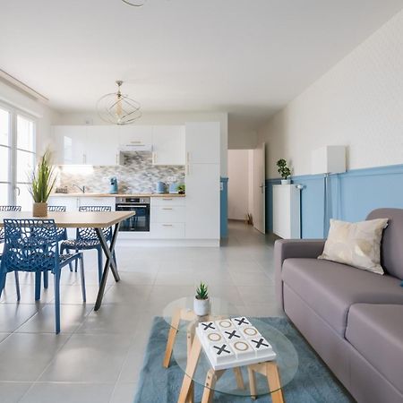 Columbus Garden By Plaza Apartment Serris Luaran gambar