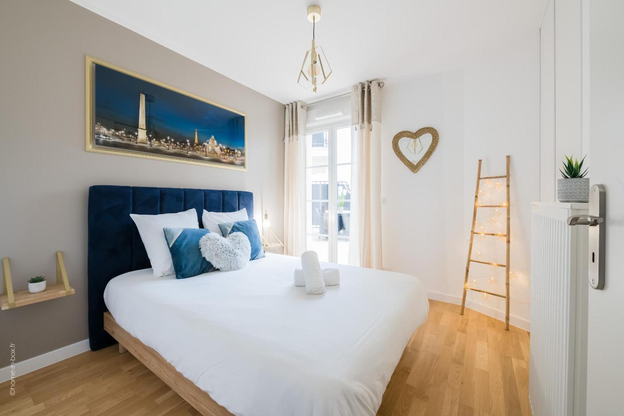 Columbus Garden By Plaza Apartment Serris Luaran gambar